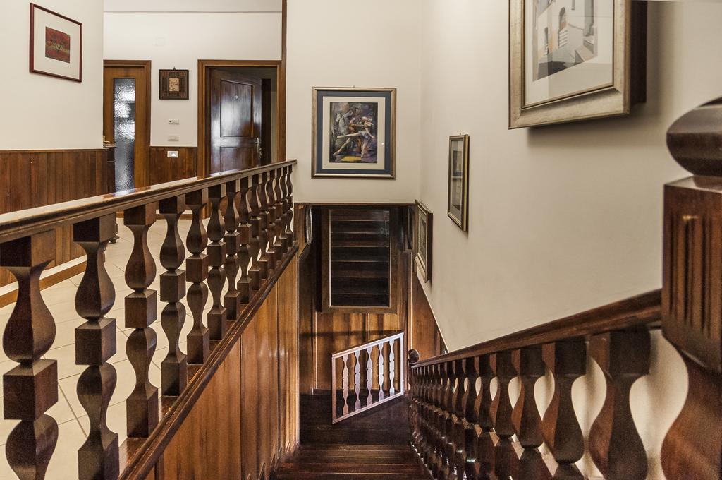 Villa Olga B&B Формія Екстер'єр фото